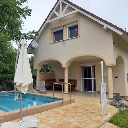 In Badacsony/balaton 18019 Tatil Evi