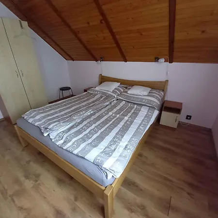Tatil Evi In Badacsony/balaton 18019 *